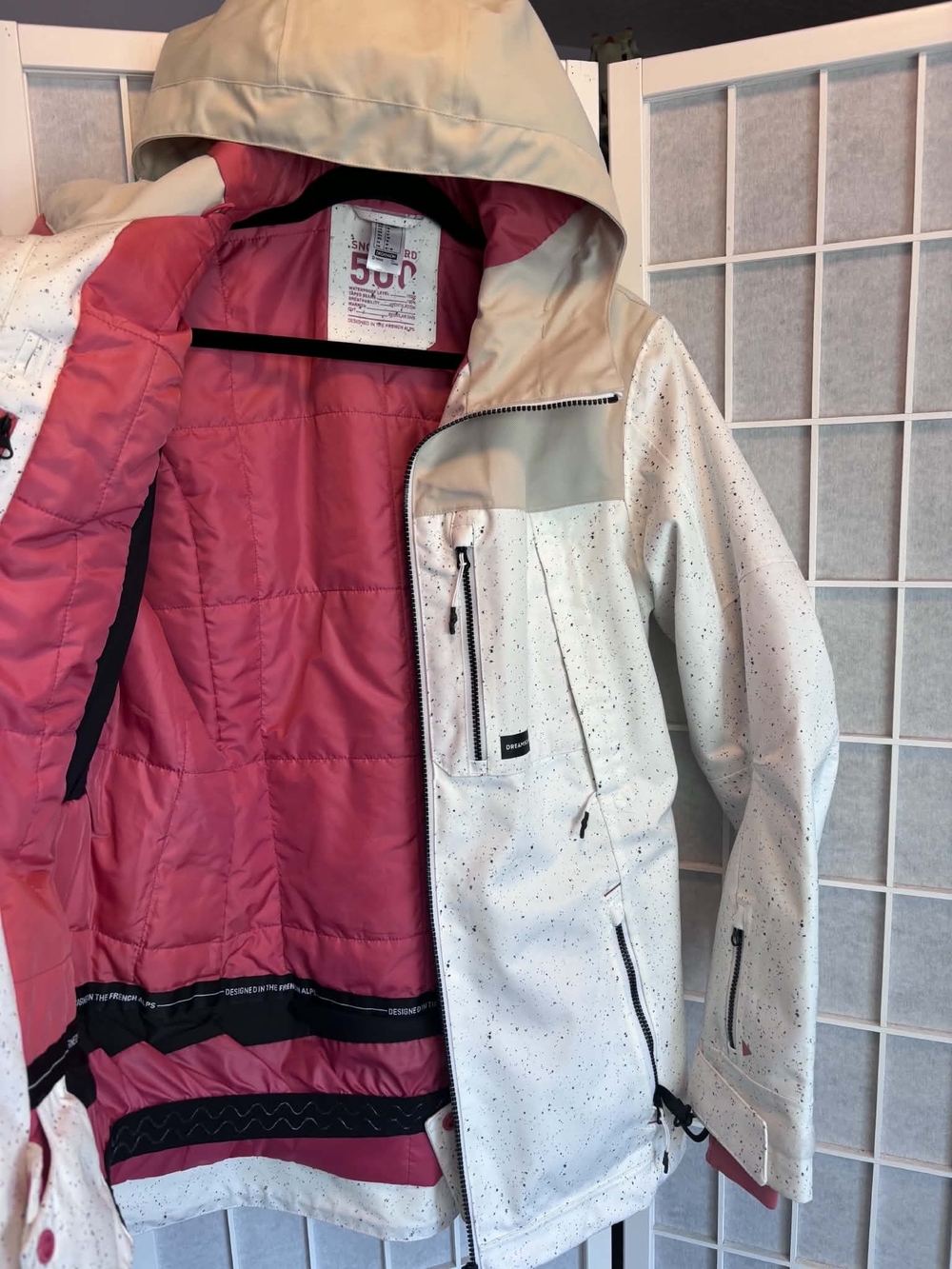 Women's White Speckle Ski Jacket with Pink Lining
